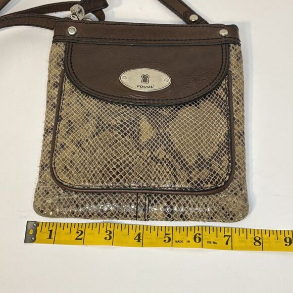 Fossil Snake Print Embossed Brown Leather Crossbody Bag Purse Adjustable Stylish - Picture 9 of 10